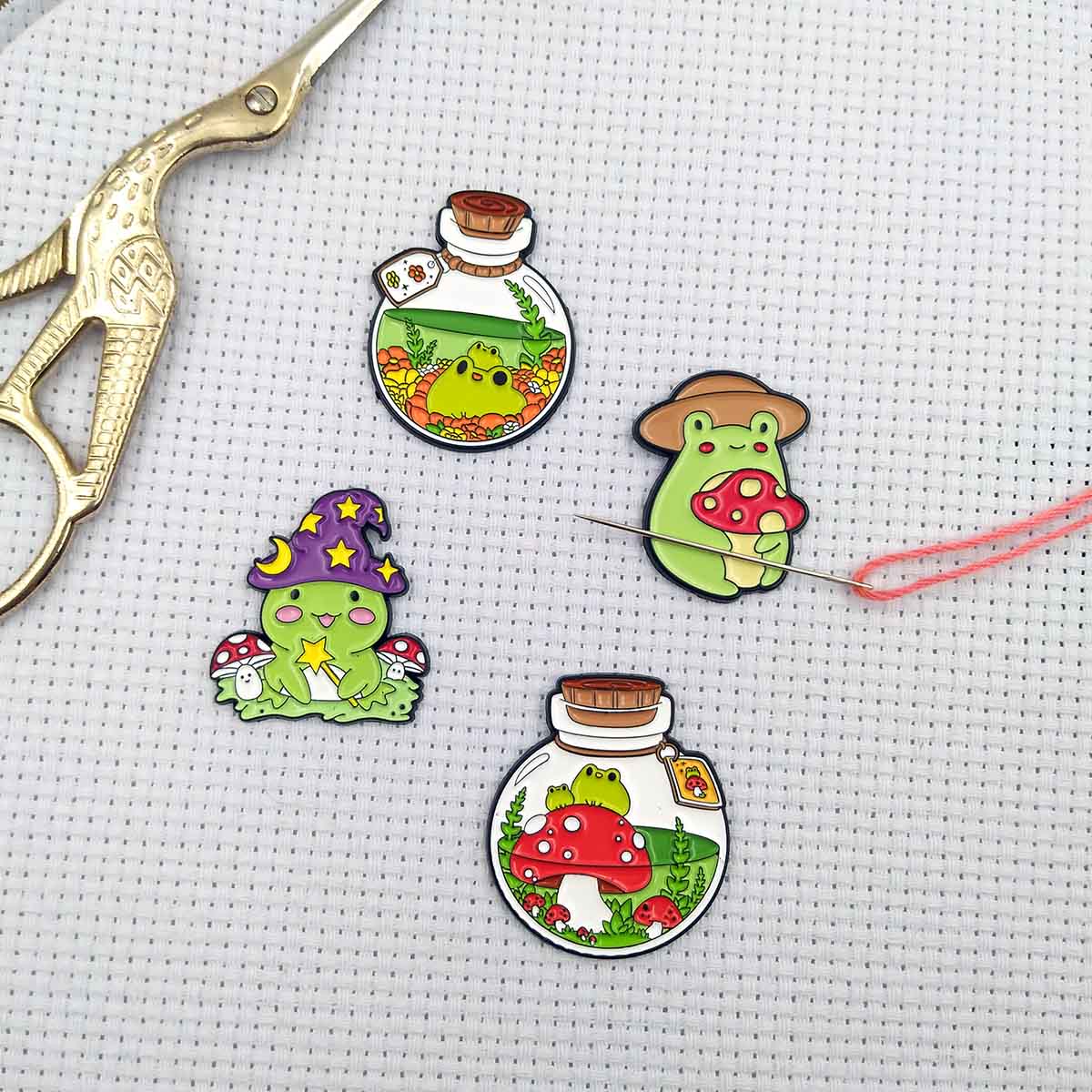 Needle Minder Magnet - Porta Aghi a Forma di Rana