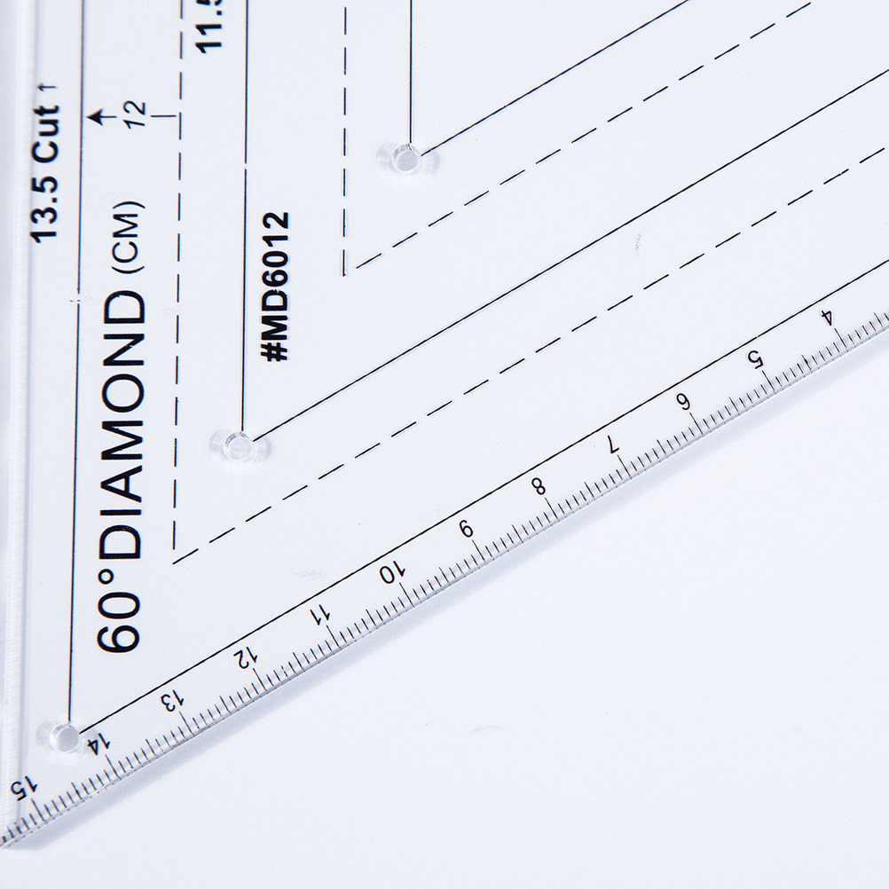 Righello per quilting in acril - Embroidery Quilting recensione e prezzo