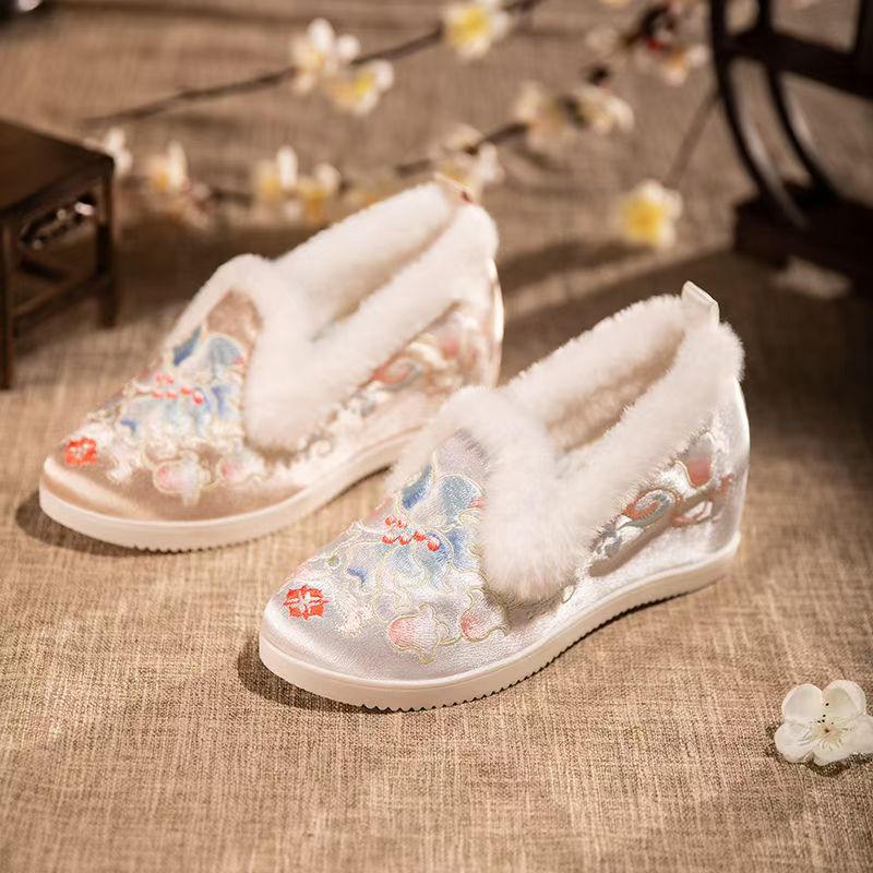 Scarpe invernali da donna in c - Embroidery Canvas recensione e prezzo