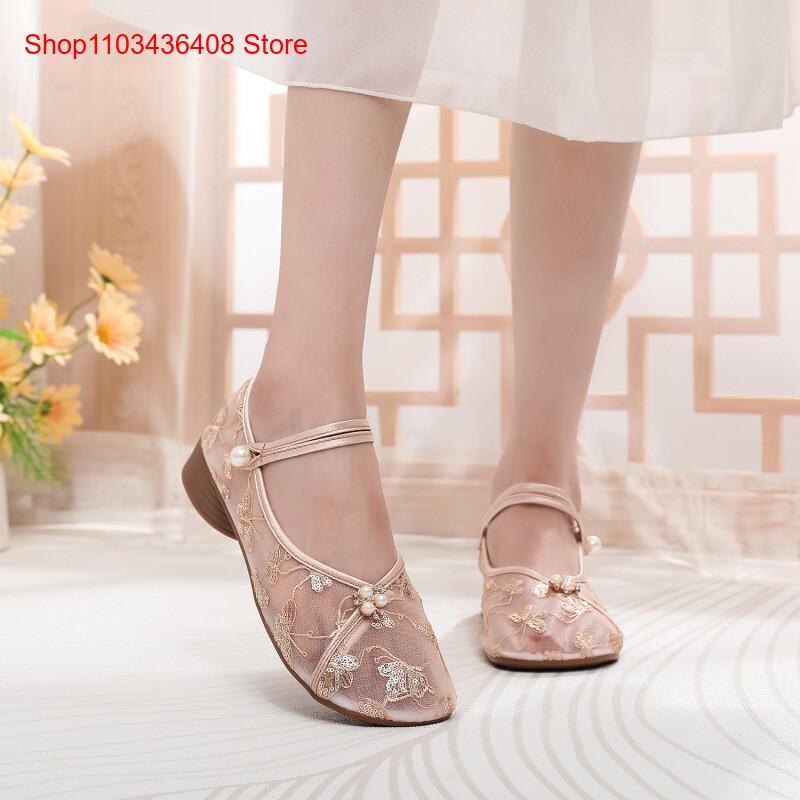 Nuove Scarpe a Rete con Tacco  - Embroidery Canvas recensione e prezzo
