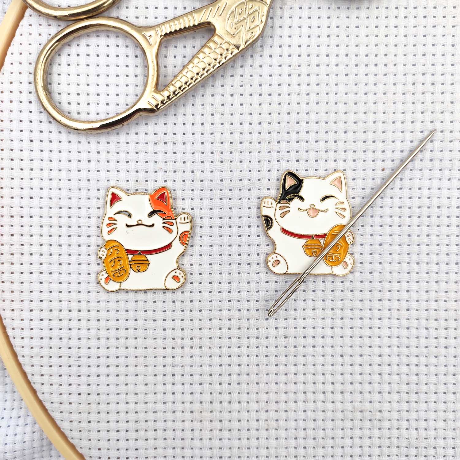 Fortune Cats Ago magnetico Min - Needle Minder Magnet recensione e prezzo