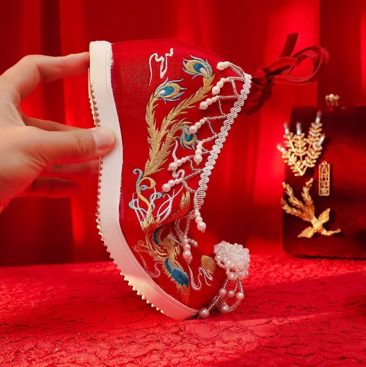 Scarpe da sposa nuove ricamate - Embroidery Canvas recensione e prezzo
