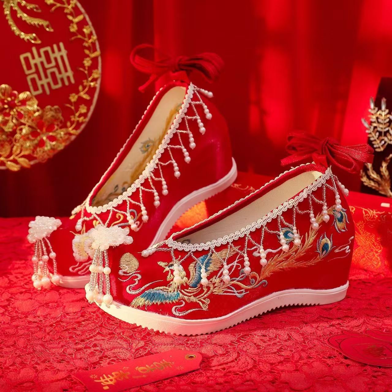 Scarpe da sposa nuove ricamate - Embroidery Canvas recensione e prezzo