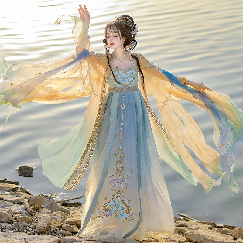Abito Hanfu Cinese da Donna, T - Embroidery Yellow recensione e prezzo